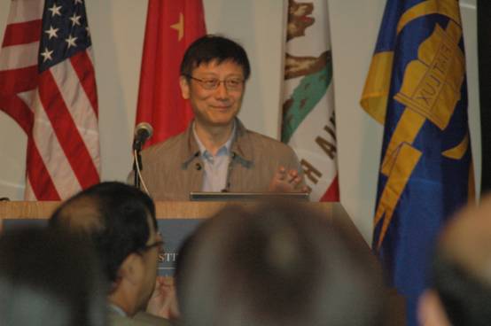 D:szpkulxmNDN-CCN-相关UCLA-PKU-201205Xiaoming-Li_-opening-remarks_JPG-sb-4i4.jpg